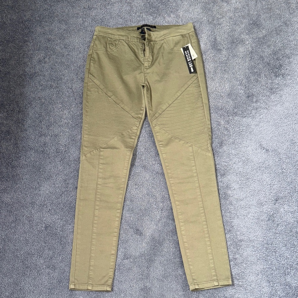 NWT Design Lab Tinsel Denim Couture Pants
